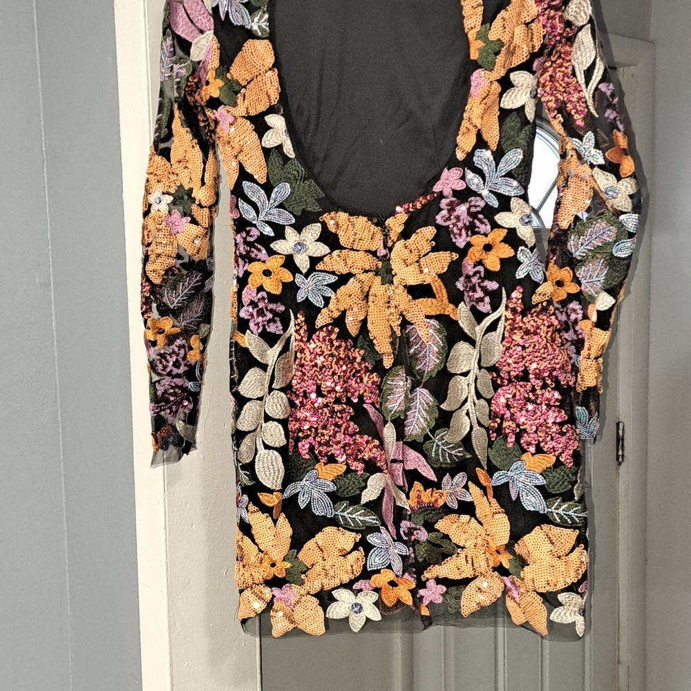 NOVA DRESS - Picture 2 of 12